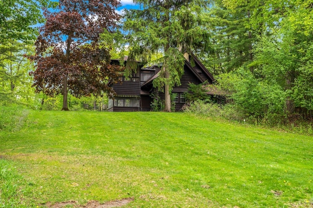 2937 N Mill Rd, Oconomowoc, WI 53066 - view of green lawn