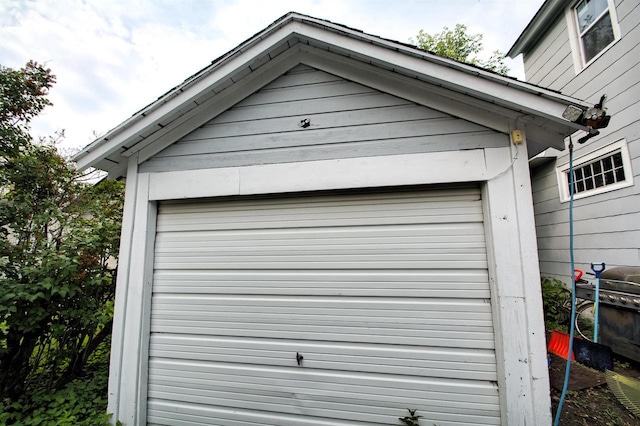 124 Allard Ave, Green Bay, WI 54303 - view of garage