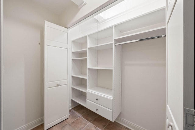 840 Woodland Ct Unit Ee-1, Fontana, WI 53125 - view of closet