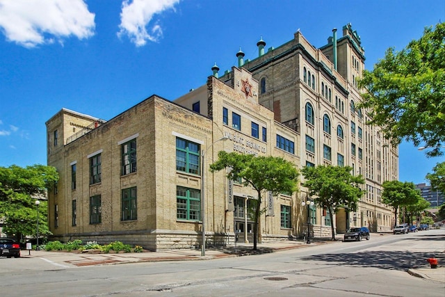 270 E Highland Ave Unit 213, Milwaukee, WI 53202 - view of property