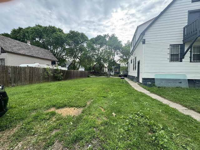 2768 N 34th St, Milwaukee, WI 53210 - view of yard