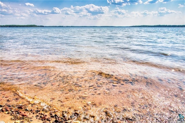 11053 N Robin Ln, Hayward, WI 54843 - water view