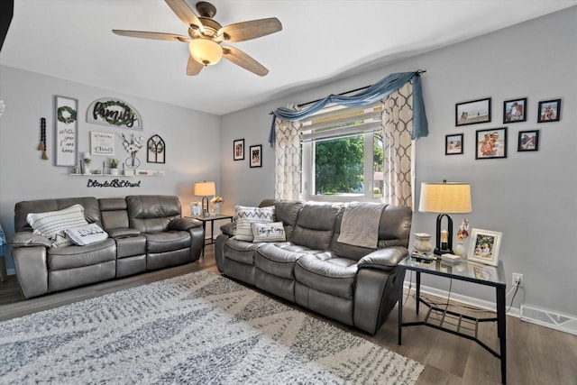 3433 Illinois St, Mount Pleasant, WI 53405 - living area featuring a ceiling fan, wood finished floors, and baseboards