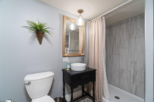20454 70th Ave, Chippewa Falls, WI 54729 - full bath with toilet, vanity, and tiled shower