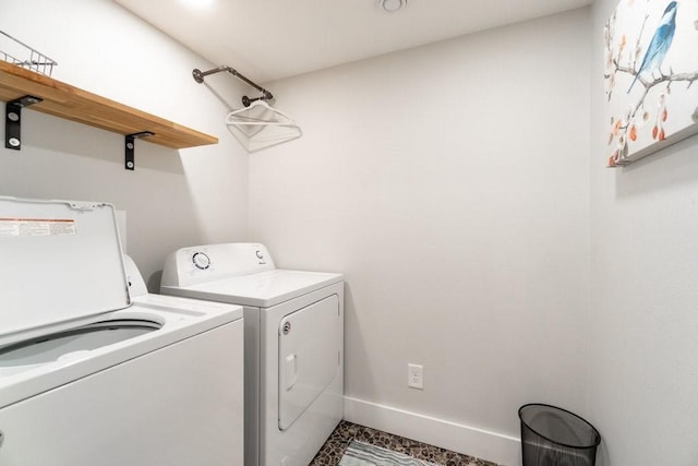 20454 70th Ave, Chippewa Falls, WI 54729 - washroom featuring independent washer and dryer and baseboards