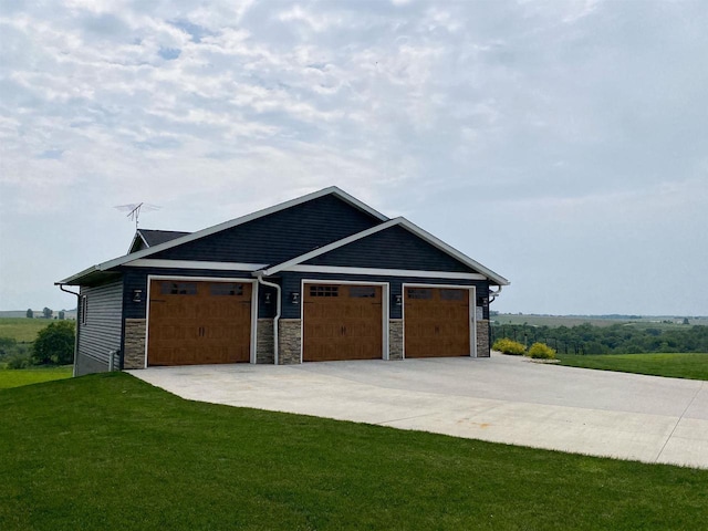 110 Grand St, Highland, WI 53543 - view of front facade featuring stone siding and a front yard