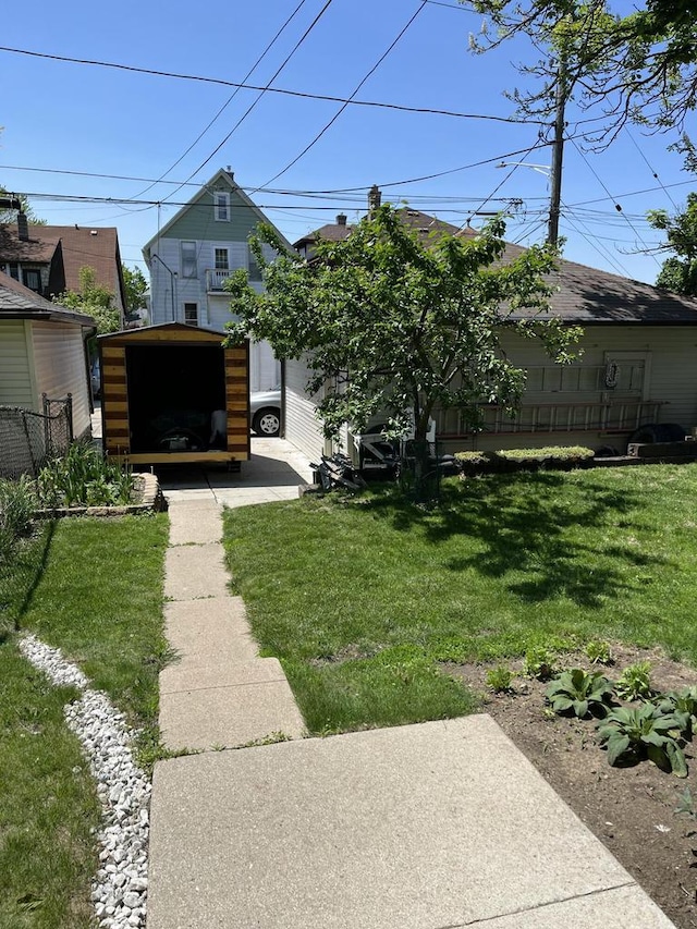 1107 S 71st St Unit 1109, West Allis, WI 53214 - view of grassy yard