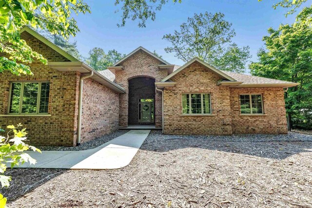 1830 Pine Tree Ct, Luxemburg, WI 54217 - view of front facade with brick siding