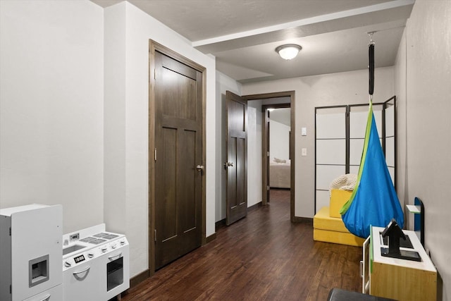4835 W Jack Pine Ct, Appleton, WI 54913 - recreation room with dark wood-style floors and baseboards