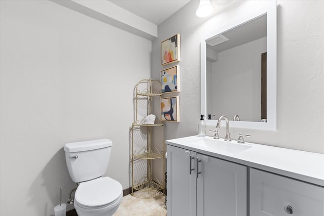 4835 W Jack Pine Ct, Appleton, WI 54913 - bathroom featuring toilet, vanity, and baseboards