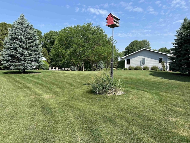 N2068 Alphorn Rd, Monroe, WI 53566 - view of grassy yard