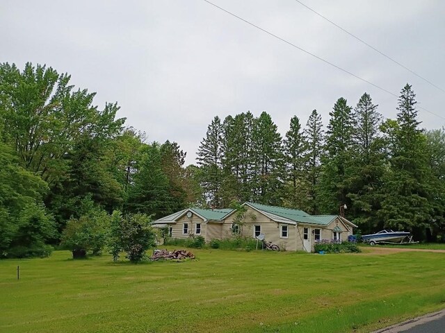 15380 Brandenburg Ave, Merrill, WI 54452 - view of front of property featuring a front yard