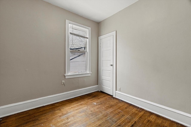 1718 W Washington St Unit 1720, Milwaukee, WI 53204 - unfurnished room with hardwood / wood-style flooring and baseboards