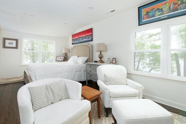 W347N6122 Rd I, Oconomowoc, WI 53066 - bedroom with vaulted ceiling, wood finished floors, baseboards, and recessed lighting