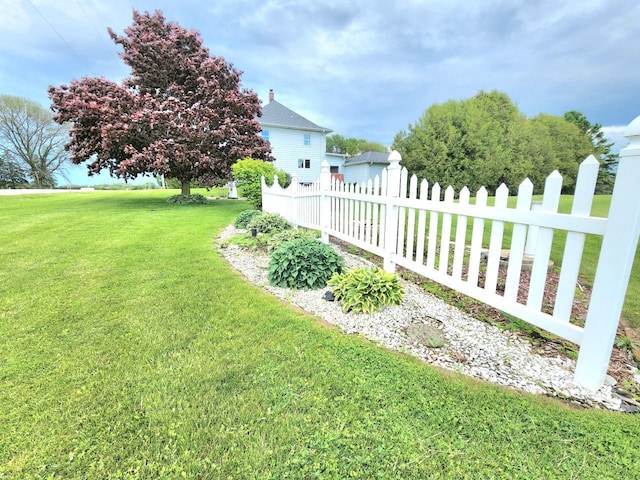 5609 Two Creeks Rd, Two Rivers, WI 54241 - view of yard