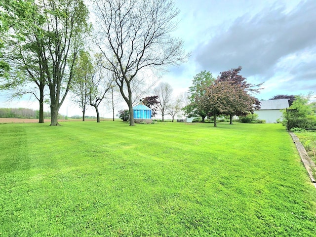5609 Two Creeks Rd, Two Rivers, WI 54241 - view of green lawn