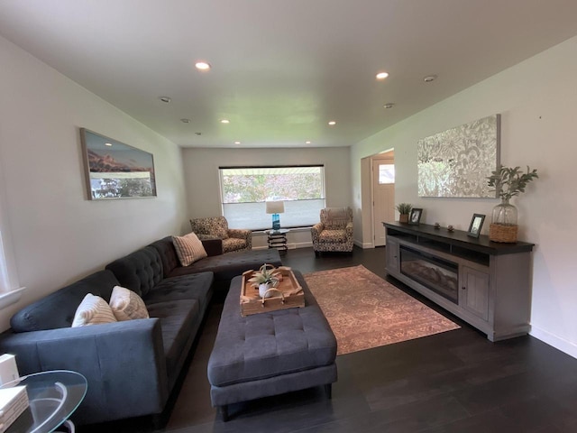 540 W Manor Cir, Bayside, WI 53217 - living area featuring recessed lighting and dark wood-style floors