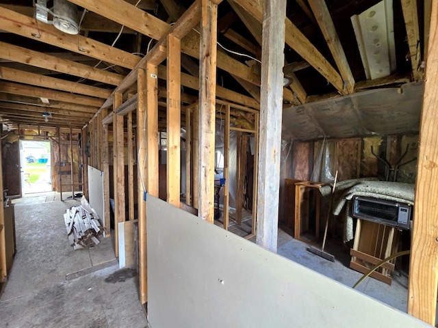 422 Wyota Ave, East Dubuque, IL 61025 - view of miscellaneous room