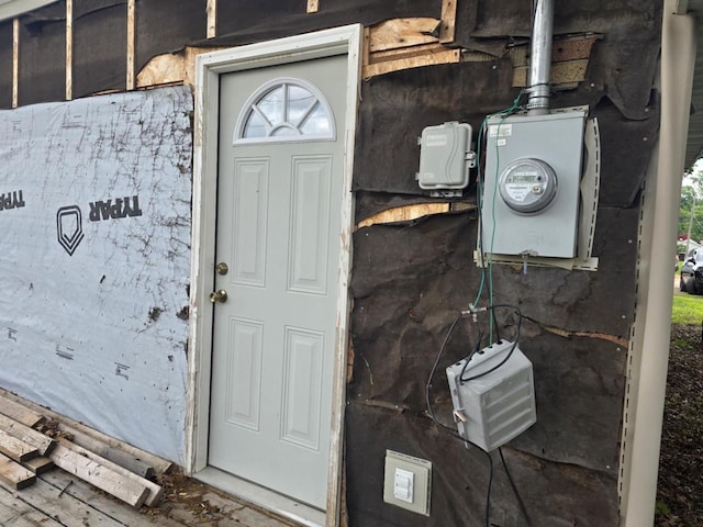 422 Wyota Ave, East Dubuque, IL 61025 - view of doorway to property