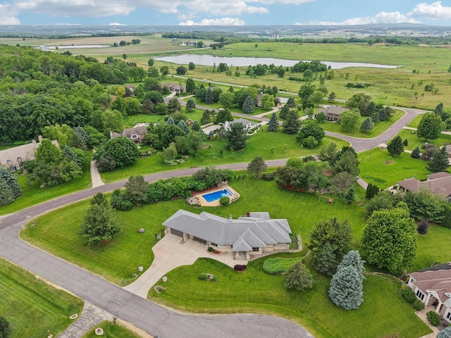 7965 Westhill Cir, Verona, WI 53593 - drone / aerial view of a large body of water