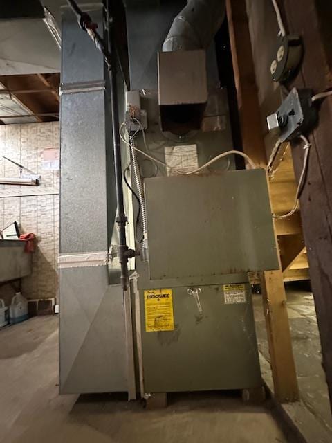 420 Jackson St, Waupun, WI 53963 - view of utility room
