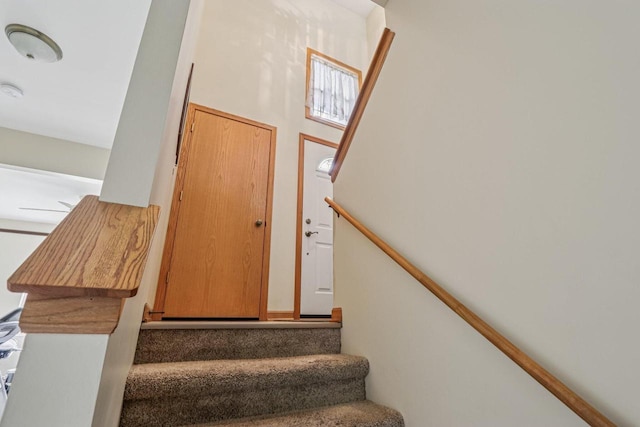 34116 Valley Dr, Burlington, WI 53105 - view of stairway