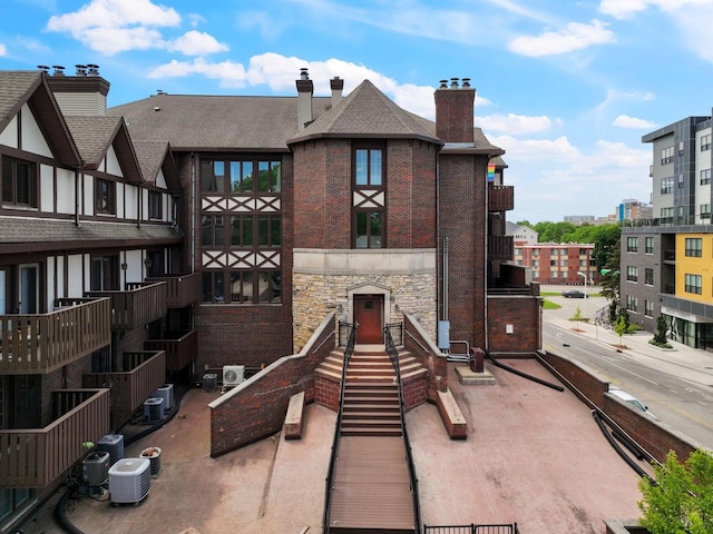 340 N Allen St Unit 18, Madison, WI 53716