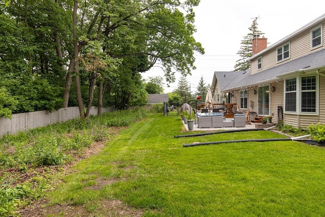 11 Meadowbrook Ct, Appleton, WI 54914 - view of yard featuring an outdoor living space and a patio area