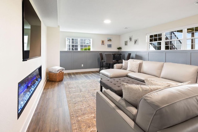 1386 Overlook Cir, Hartland, WI 53029 - living room with wood finished floors and recessed lighting