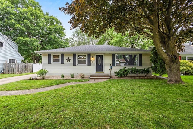 931 W Lindbergh St, Appleton, WI 54914 - view of single story home