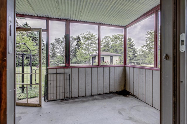 N9695 Willard Rd, Berlin, WI 54923 - view of unfurnished sunroom