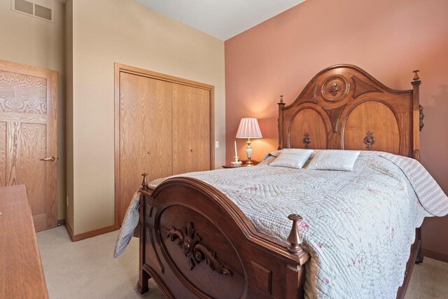 2 Grove Cir, Madison, WI 53719