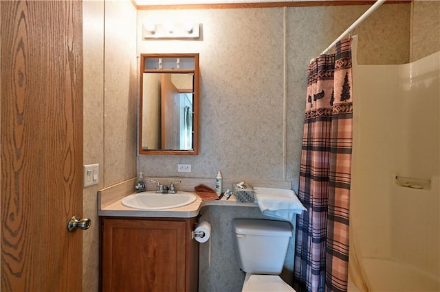 2329 Sand Rd, Shell Lake, WI 54871 - bathroom featuring vanity and shower / bath combination with curtain