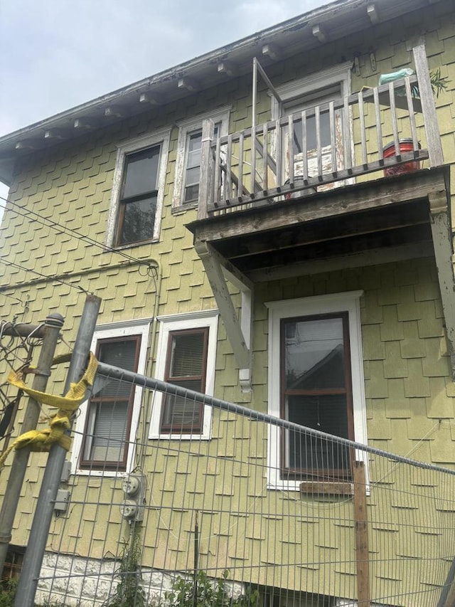 3225 N 24th Pl Unit 3227, Milwaukee, WI 53206 - view of home's exterior featuring a balcony