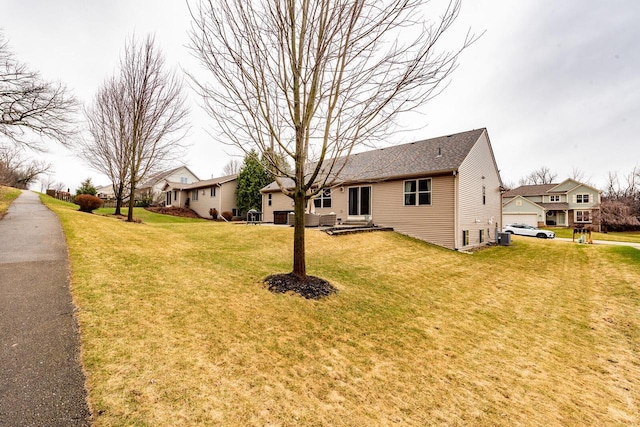 431 Thurow Dr, Oconomowoc, WI 53066 - view of front of home with a front yard