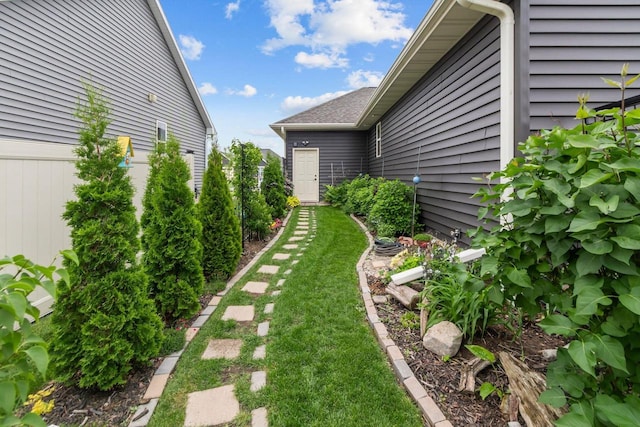 N9225 Constellation Dr, Appleton, WI 54915 - view of yard