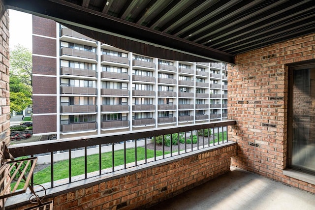1906 E Shorewood Blvd Unit 250, Shorewood, WI 53211 - view of balcony