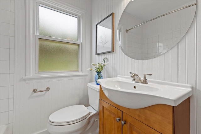 10836 W Fiebrantz Ave, Wauwatosa, WI 53222 - full bath featuring vanity and a shower