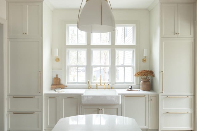 545 Wisconsin Ave, Delafield, WI 53018 - kitchen featuring light countertops