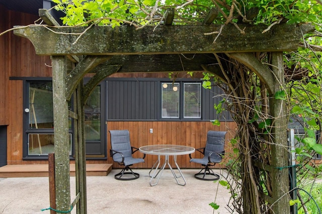 24 Hazelwood Dr, Stevens Point, WI 54481 - view of patio / terrace