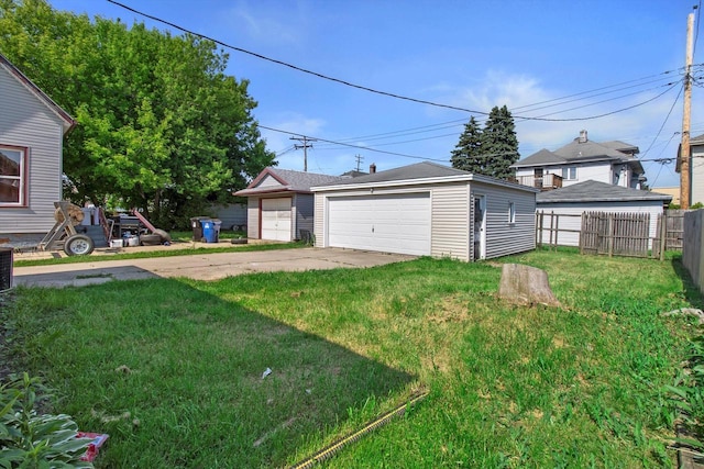 1933 Jay Eye See Ave, Racine, WI 53403 - view of yard featuring a garage and an outbuilding