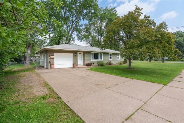 1516 Mitscher Ave, Eau Claire, WI 54701 - single story home featuring an attached garage and concrete driveway