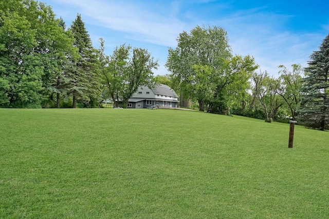 3933 Lovers Ln Unit 3935, 3937, 3939, 39, Slinger, WI 53086 - view of green lawn