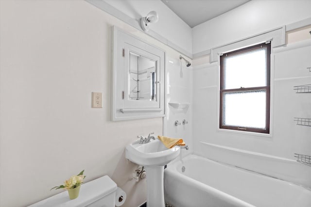 2767 S Herman St, Milwaukee, WI 53207 - bathroom with toilet and bathtub / shower combination