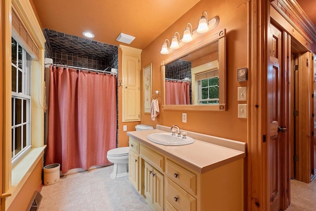 N5730 Parkway Rd, Pound, WI 54161 - full bath with vanity and curtained shower