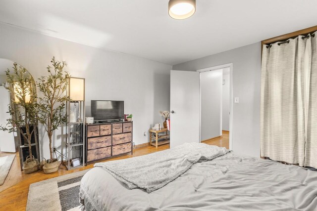 551 Market Ave, Port Edwards, WI 54469 - bedroom with light wood finished floors