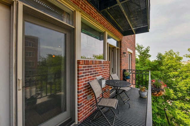 1515 N Van Buren St Unit 414, Milwaukee, WI 53202 - view of balcony
