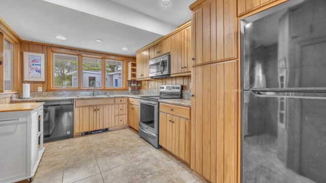 N133 Surfside Dr, Cedar Grove, WI 53013 - kitchen with stainless steel appliances and recessed lighting