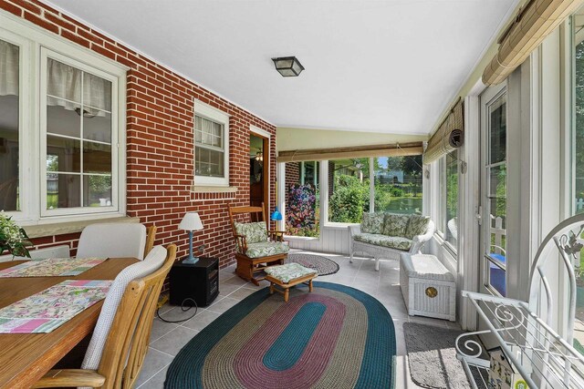 435 S Main St, Markesan, WI 53946 - sunroom / solarium with lofted ceiling