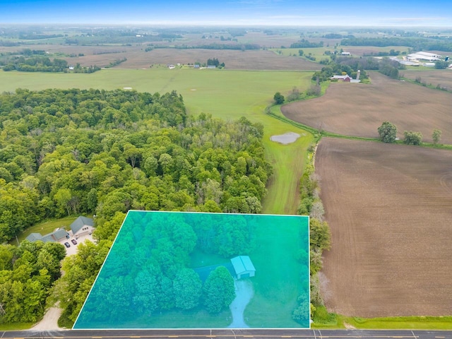2929 Brunner Rd, Manitowoc, WI 54220 - aerial view of sparsely populated area featuring property boundaries highlighted